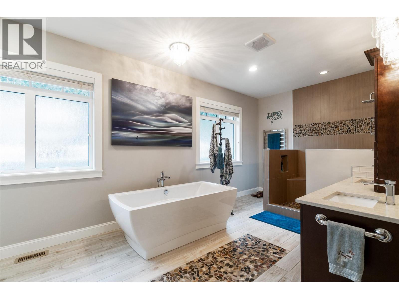 2762 Glenview Road - 45