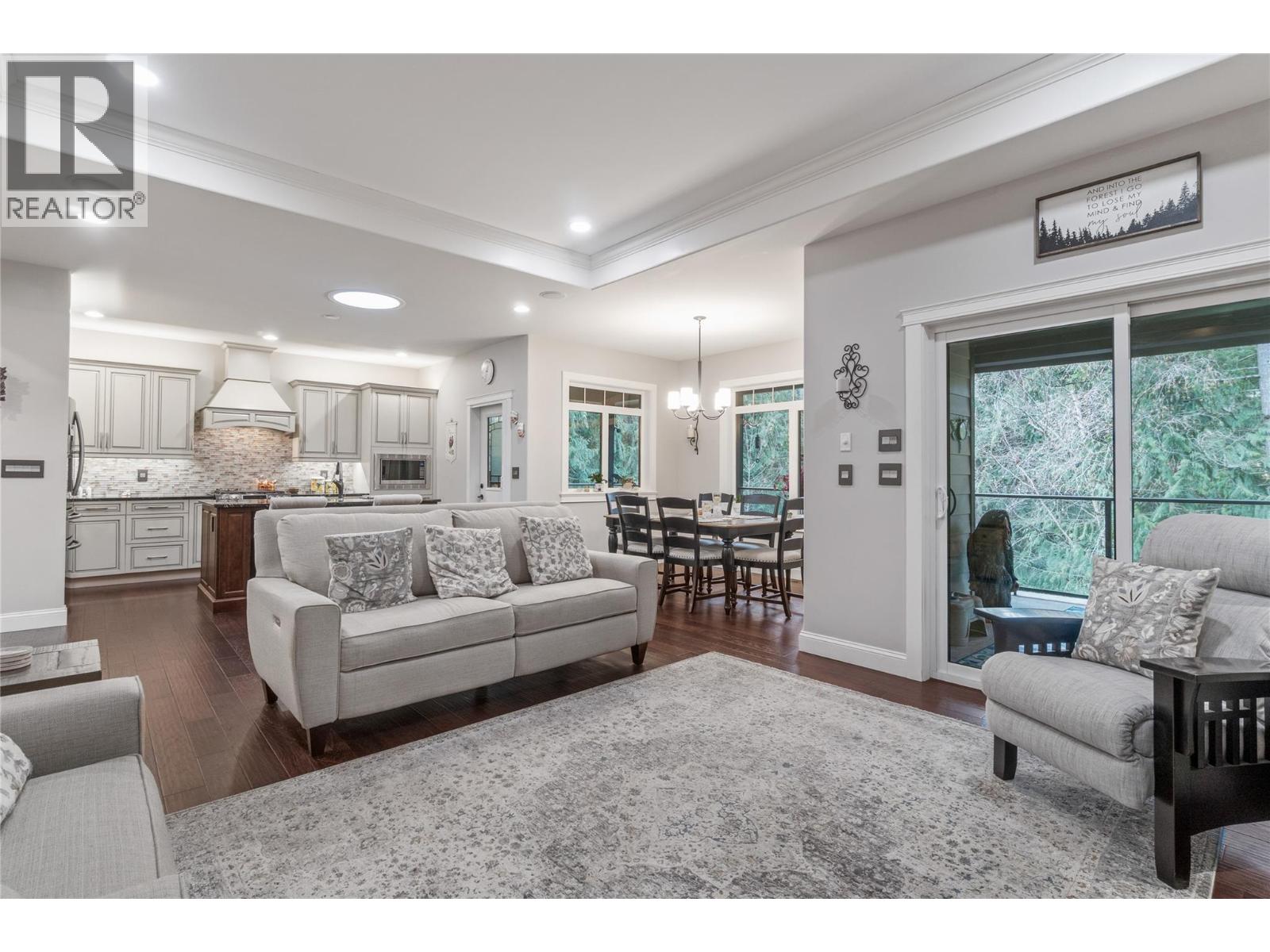 2762 Glenview Road - 31