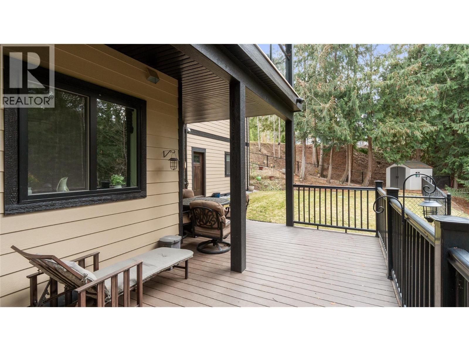 2762 Glenview Road - 69