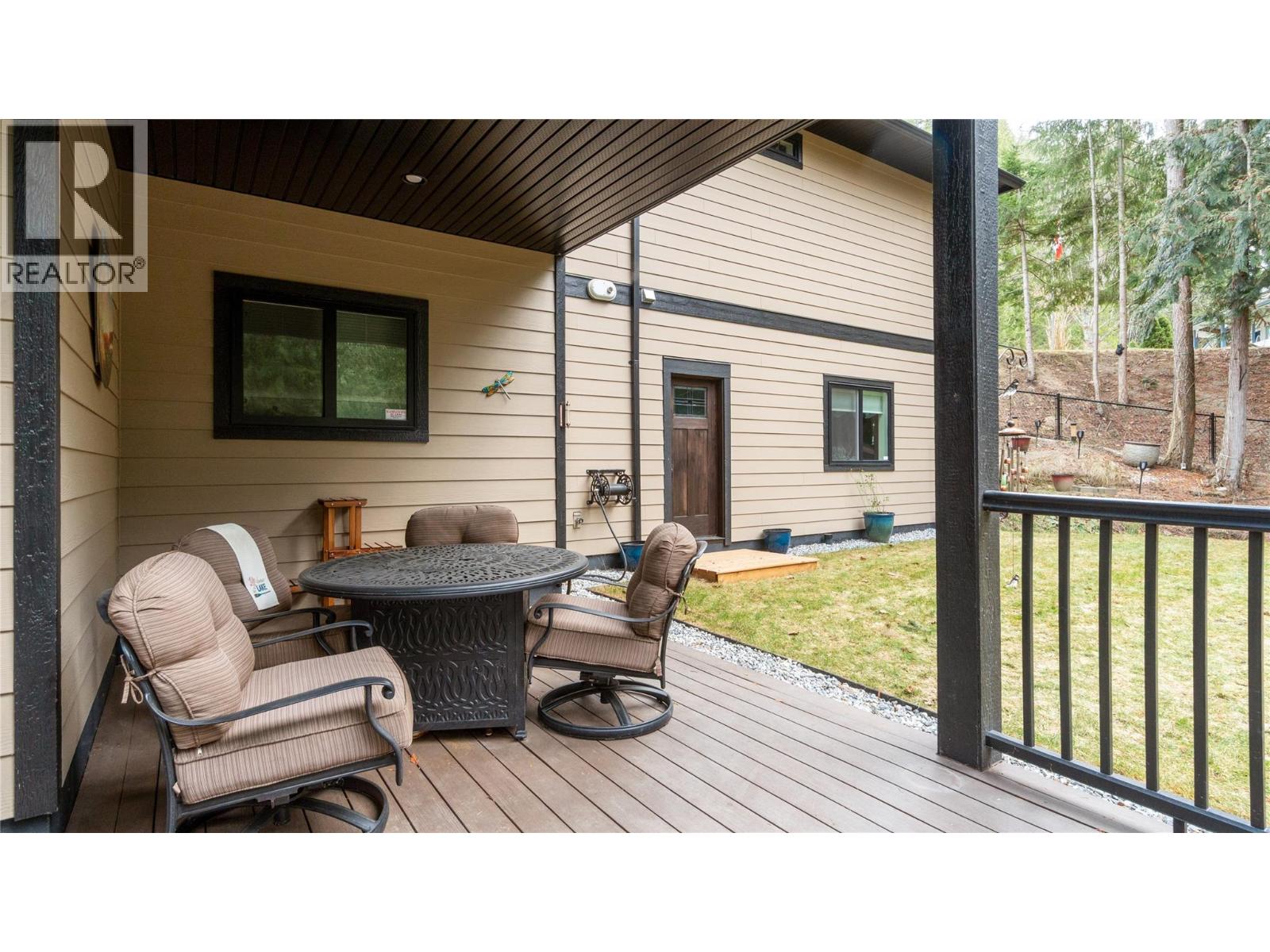 2762 Glenview Road - 72