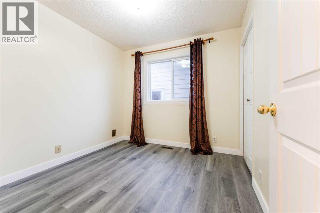 44 Whiteridge Place NE - 14