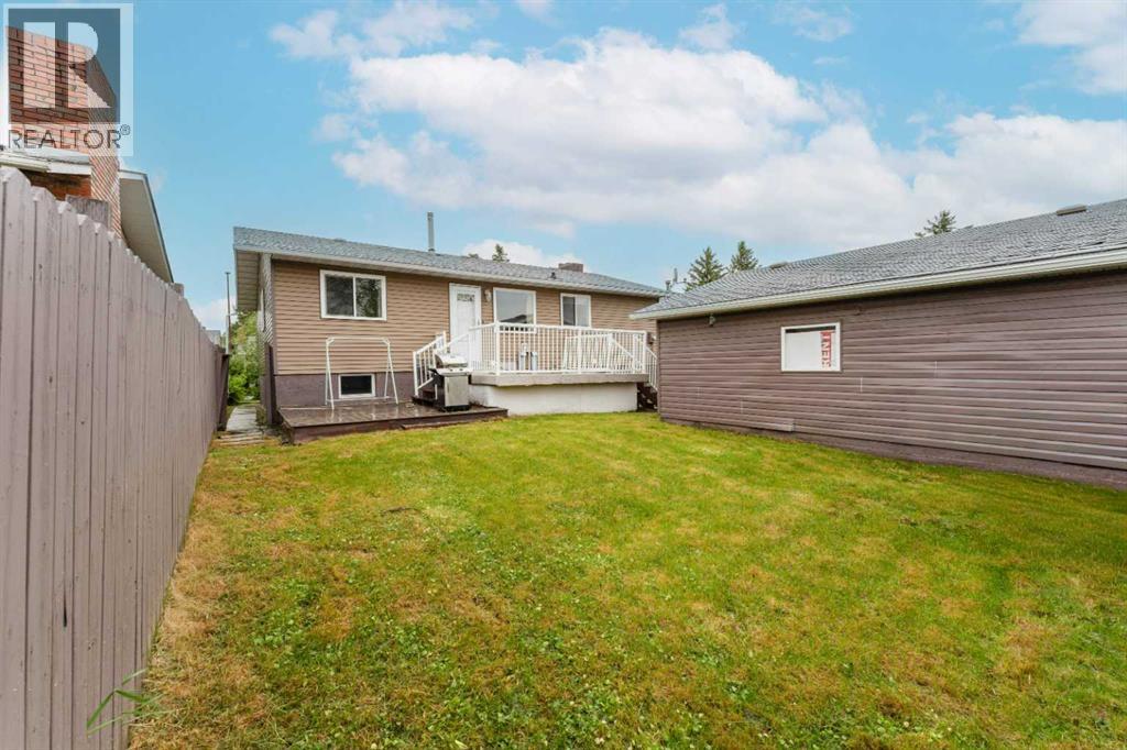 44 Whiteridge Place NE - 41