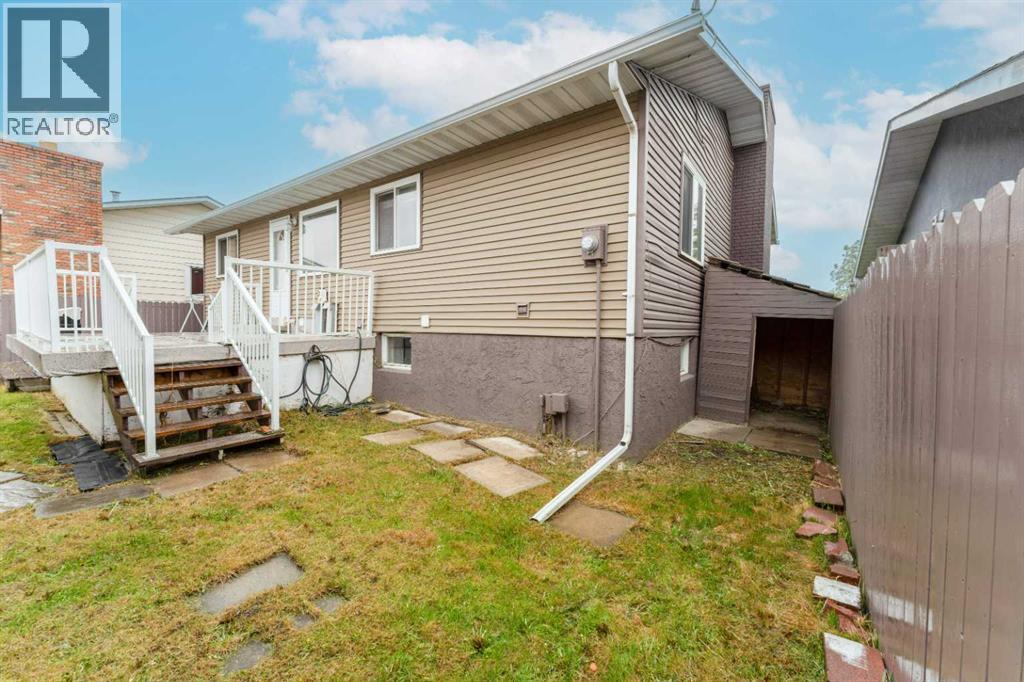 44 Whiteridge Place NE - 43