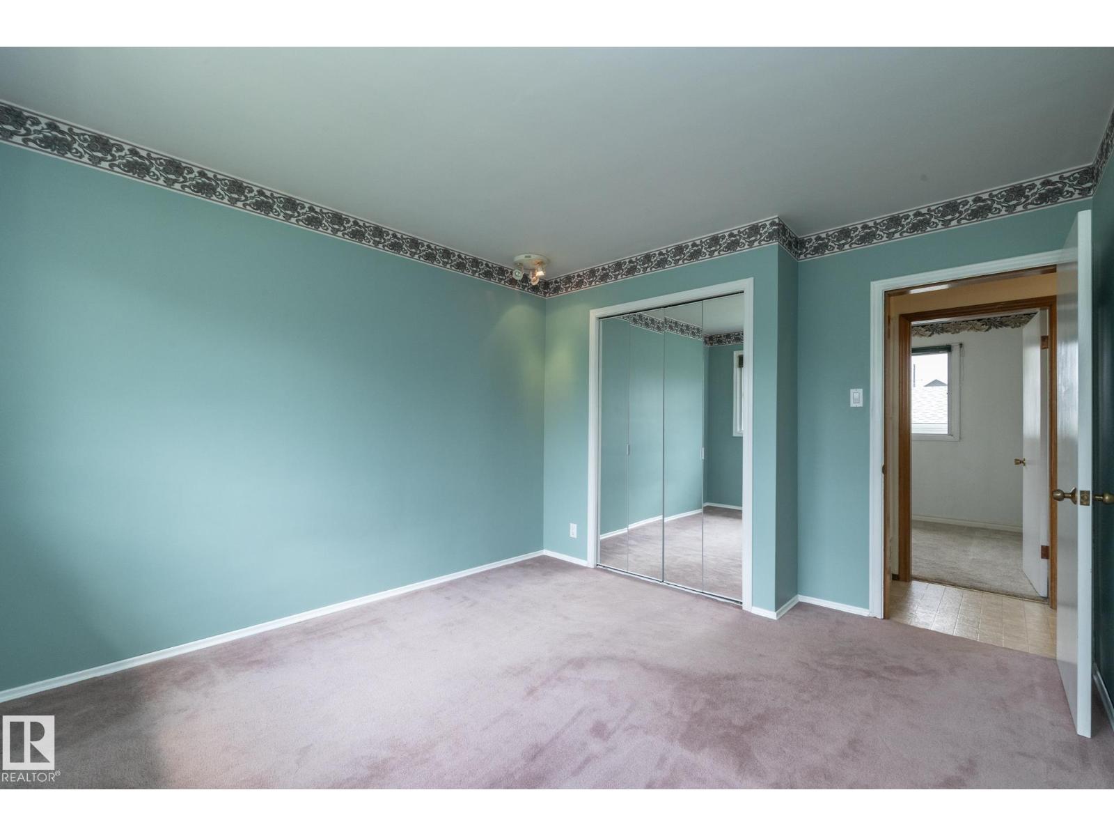 5608 122 AV NW - 33