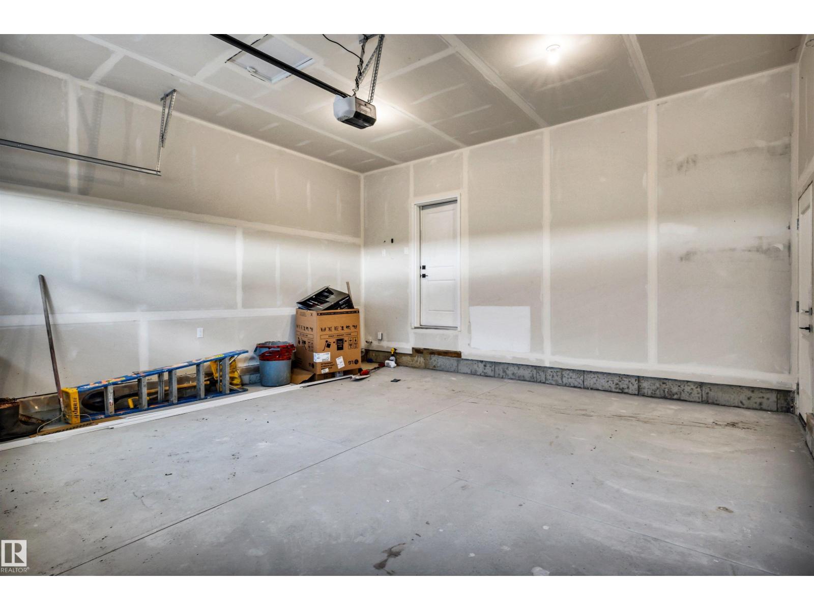 4301 Cedar Drive - 42