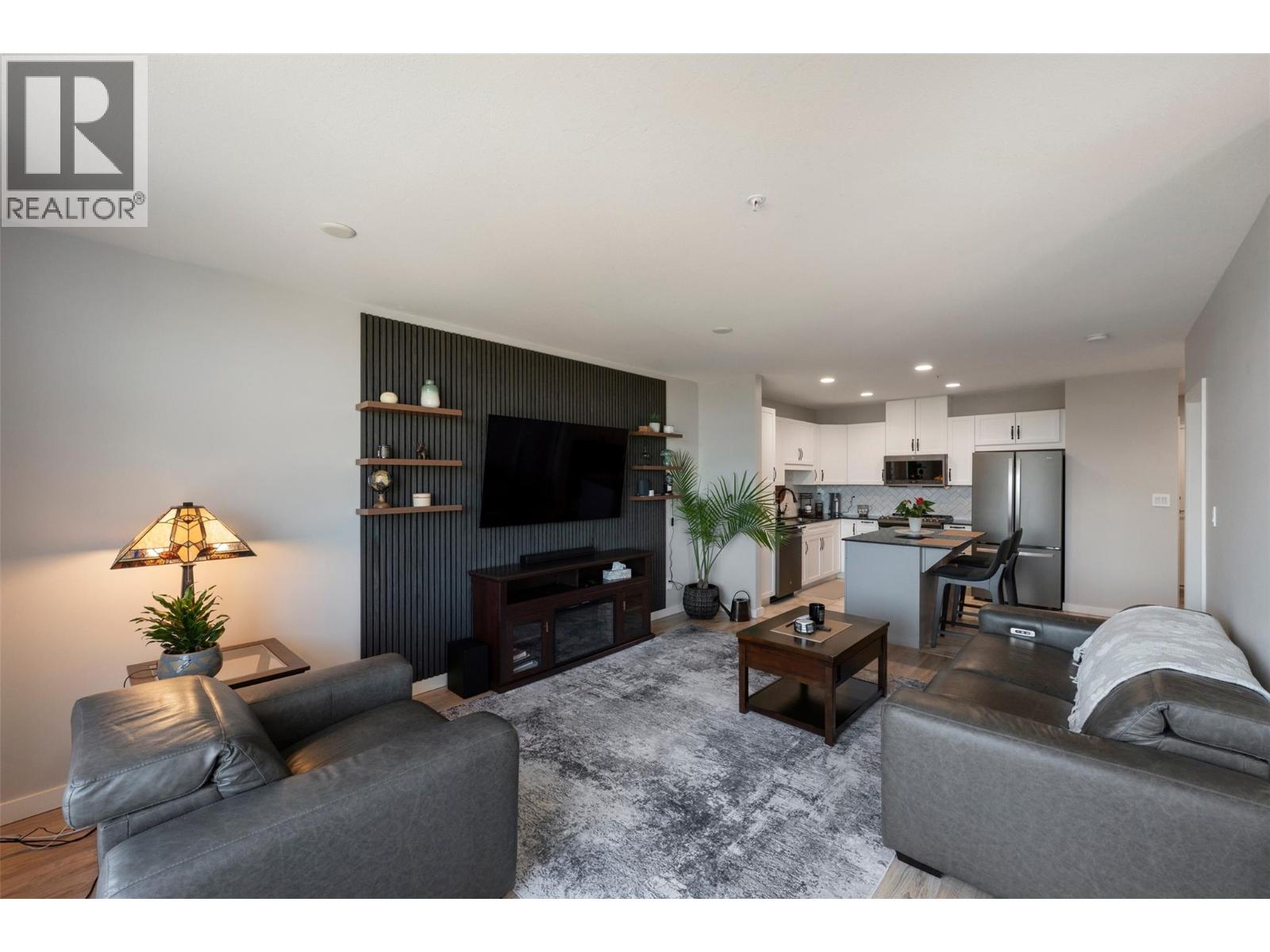 3301 Skaha Lake Road Unit# 608, Penticton