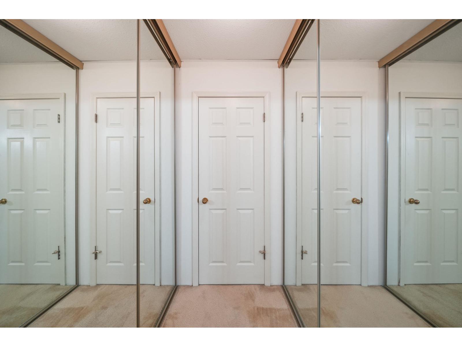 405 1350 VIDAL STREET, White Rock