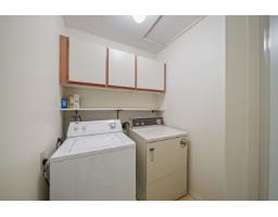 405 1350 Vidal Street, White Rock, BC V4B5G6 Photo 6