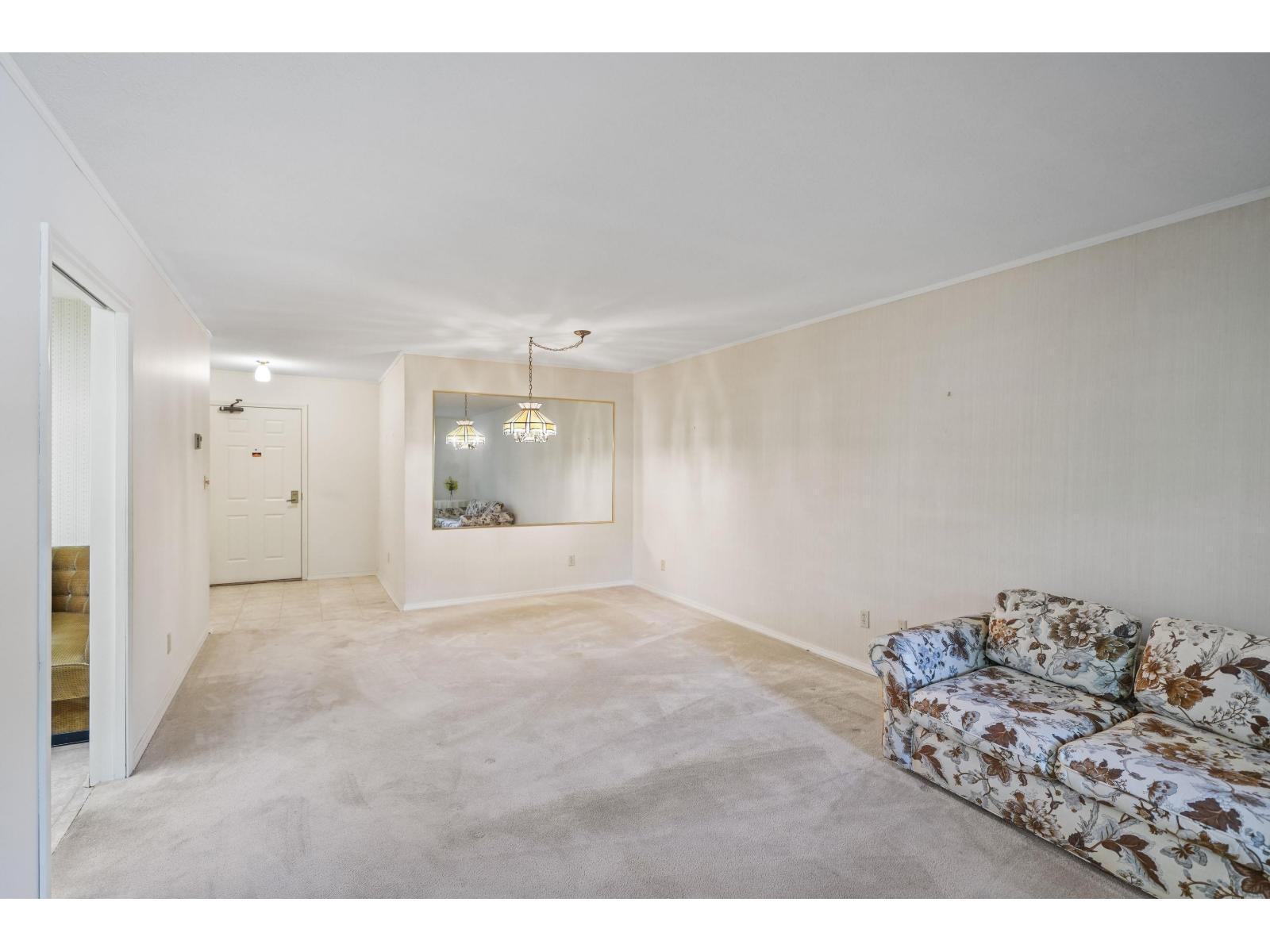 405 1350 VIDAL STREET, White Rock