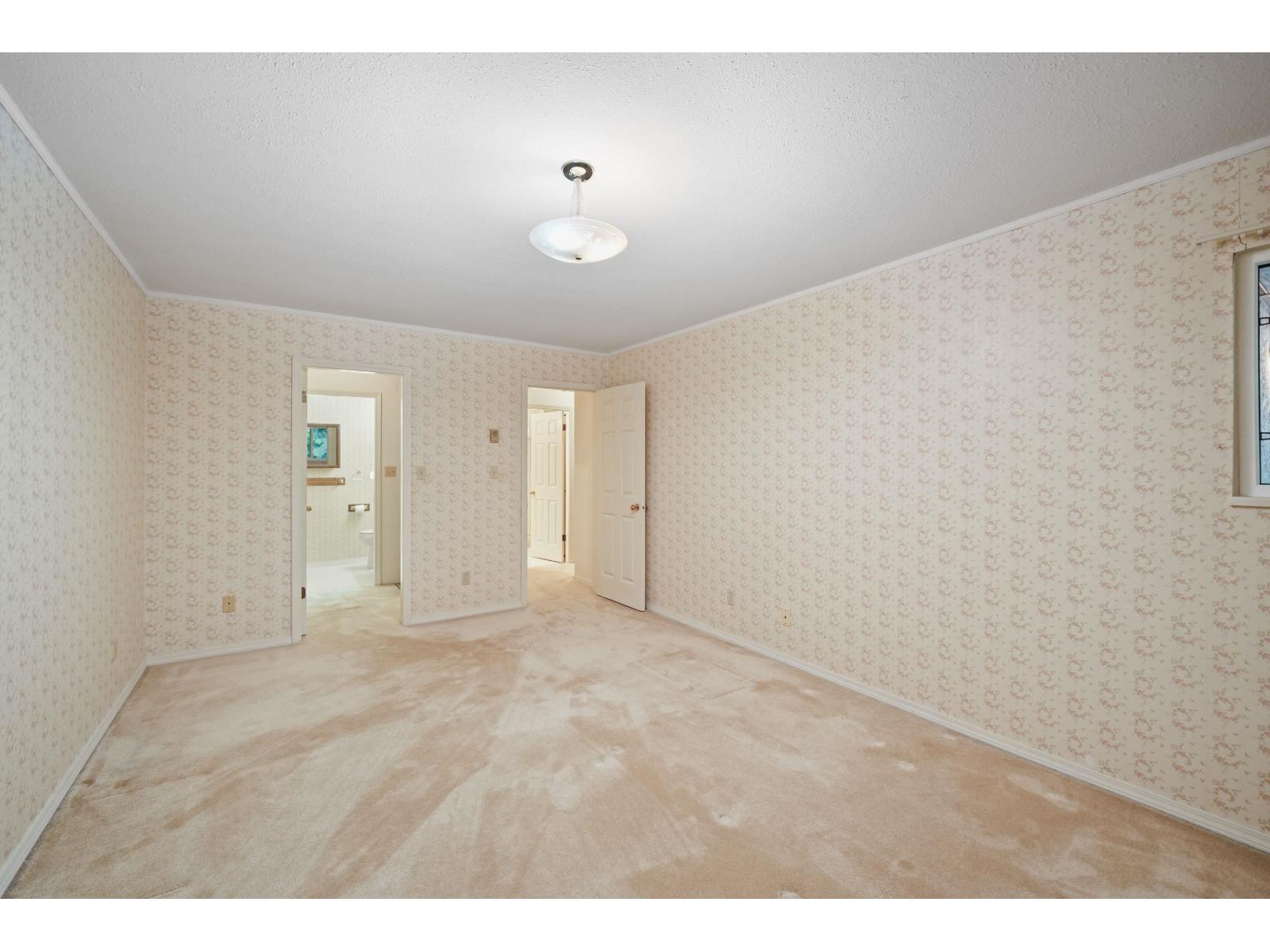 405 1350 VIDAL STREET, White Rock