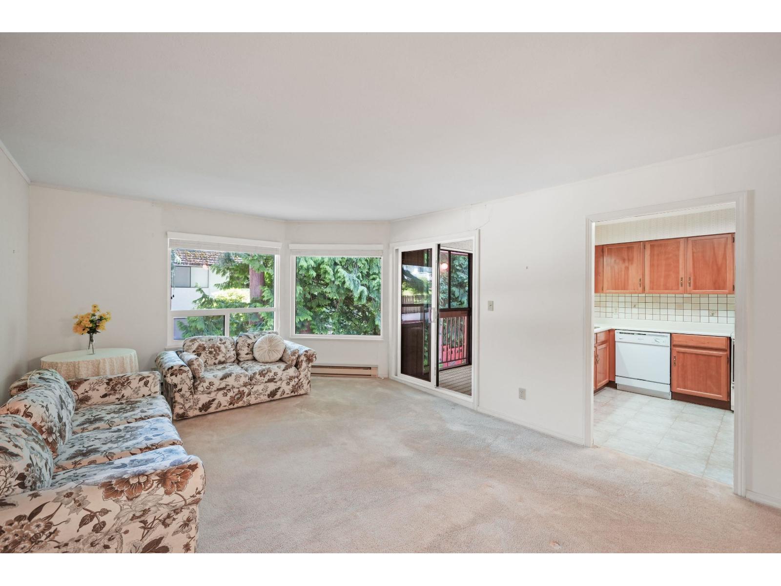 405 1350 VIDAL STREET, White Rock