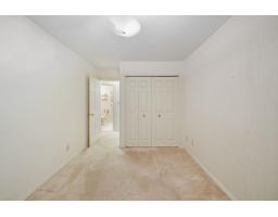 405 1350 Vidal Street, White Rock, BC V4B5G6 Photo 9
