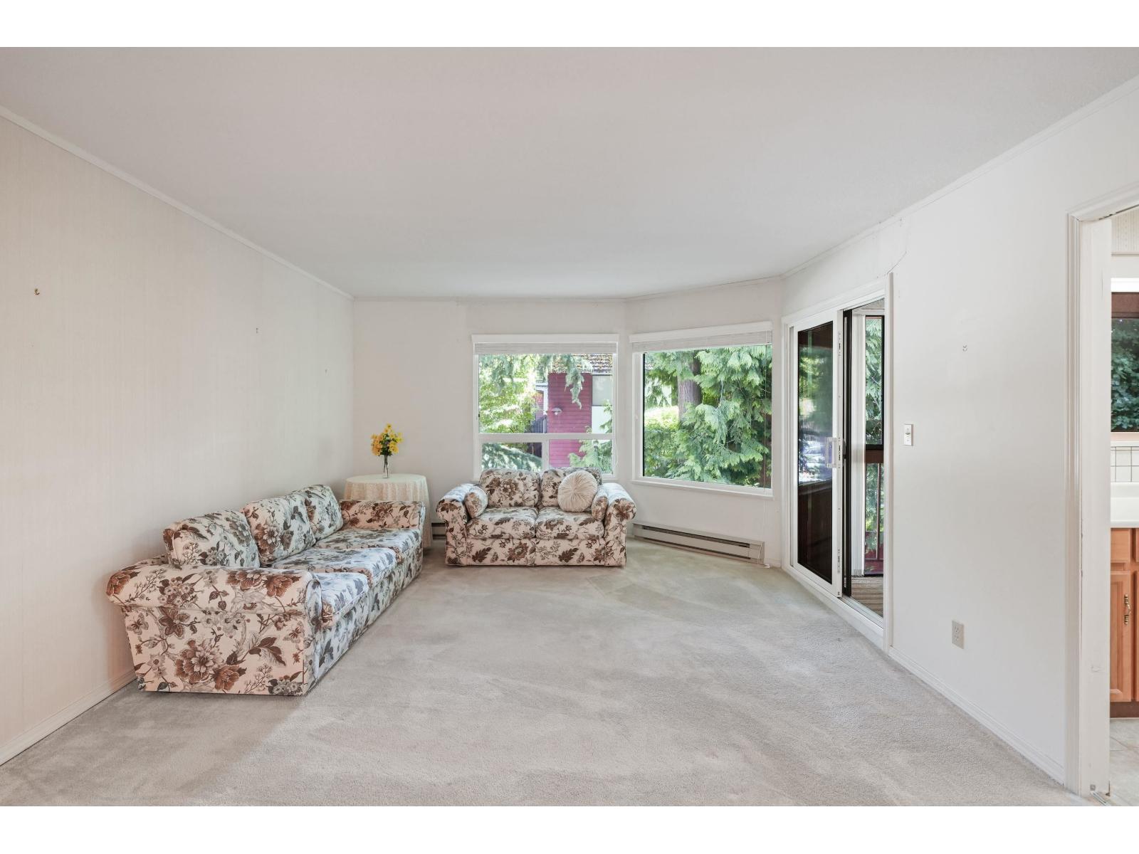 405 1350 VIDAL STREET, White Rock