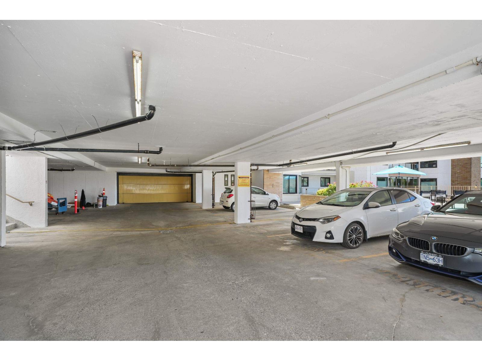 405 1350 VIDAL STREET, White Rock