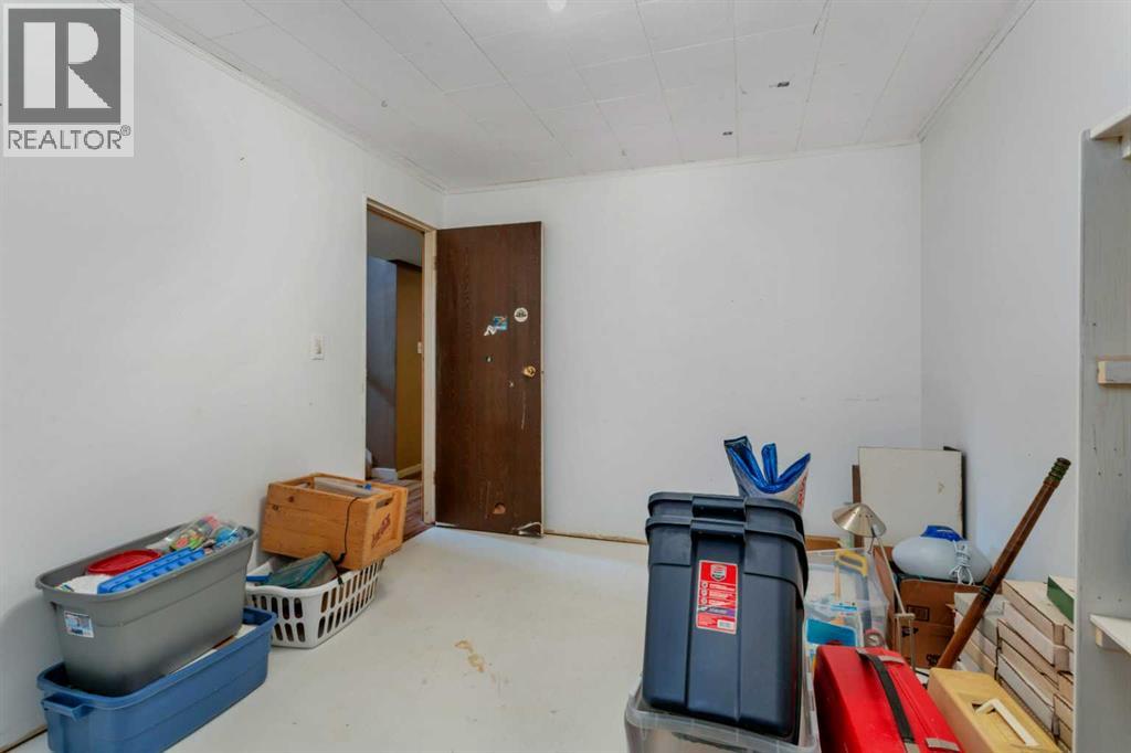 6749 59 Avenue - 30