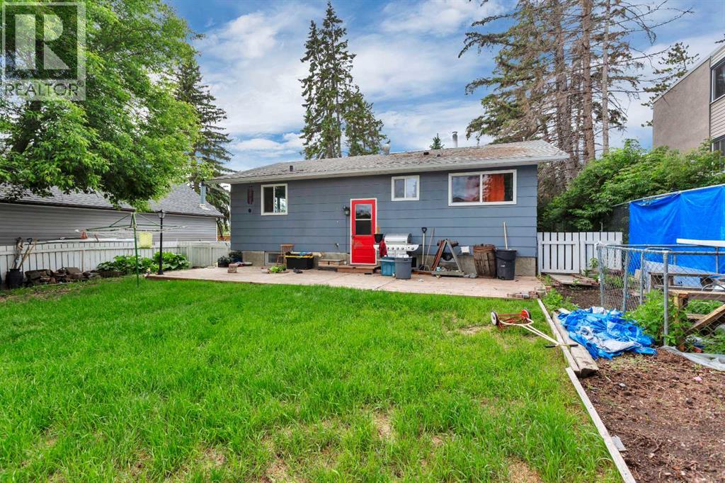 6749 59 Avenue - 33