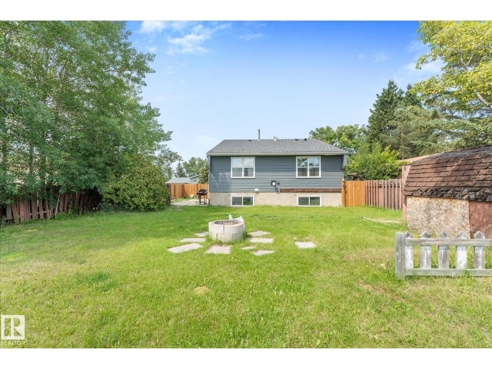 4009 37 AV NW - 37