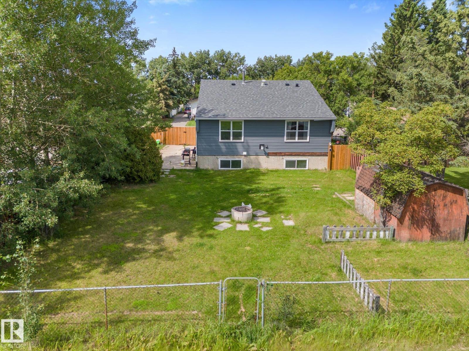 4009 37 AV NW - 39