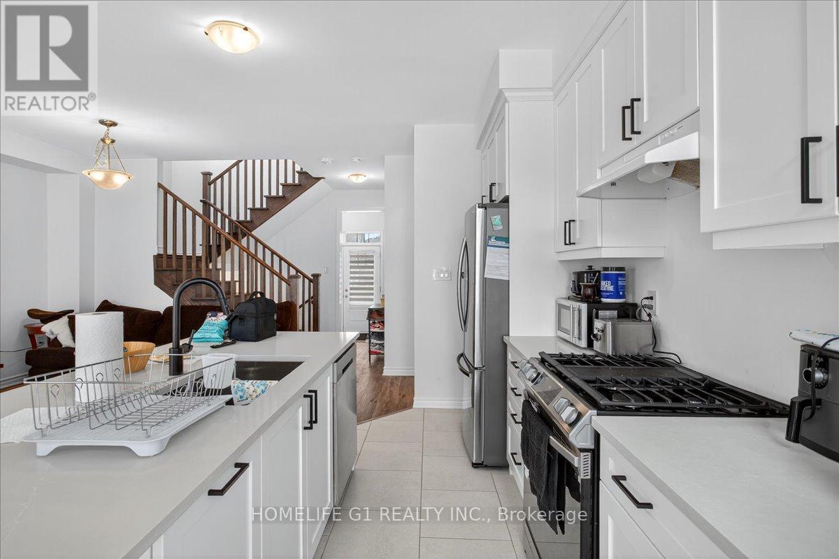 5 DYER CRESCENT - 19