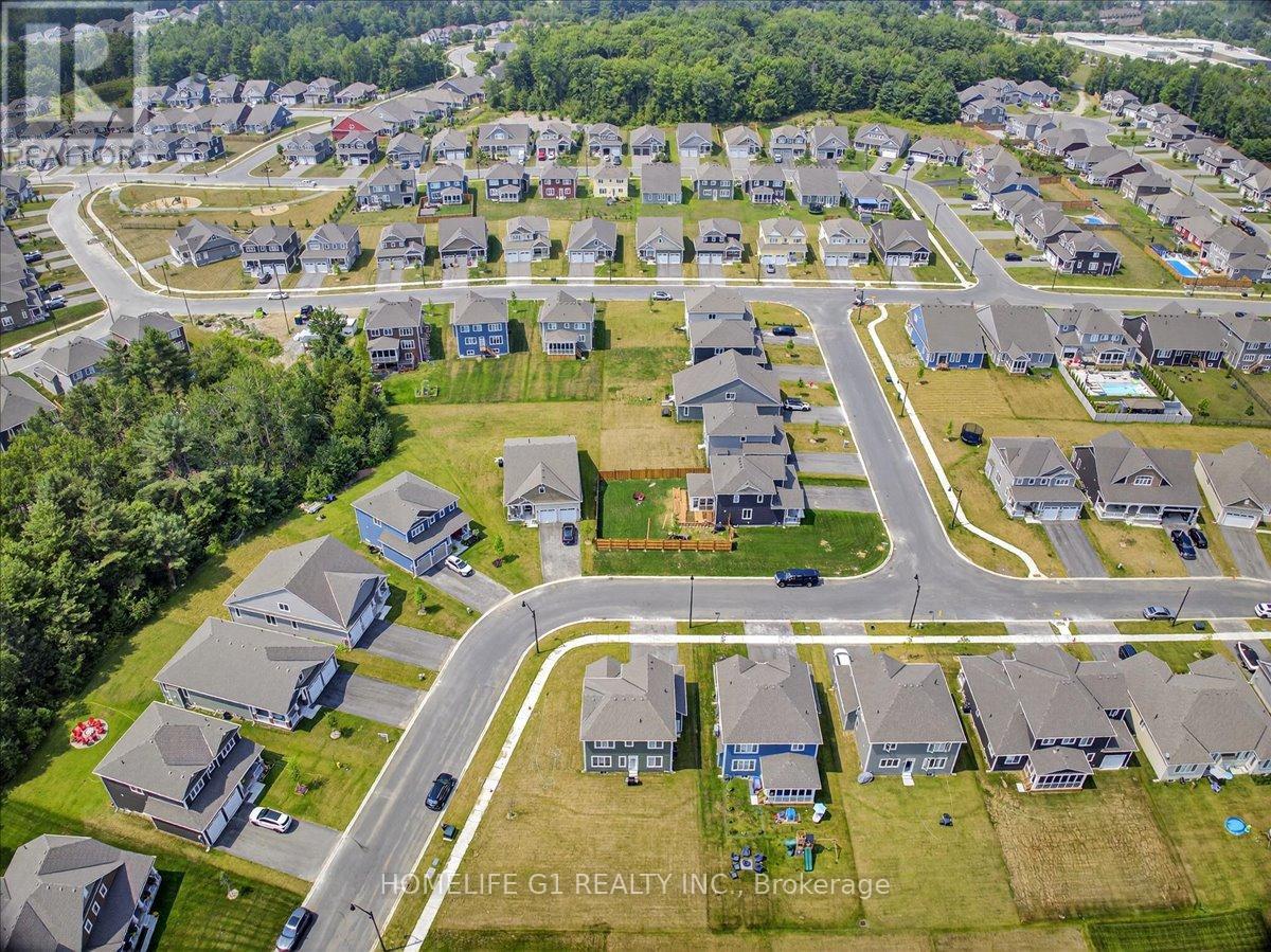 5 DYER CRESCENT - Image 38