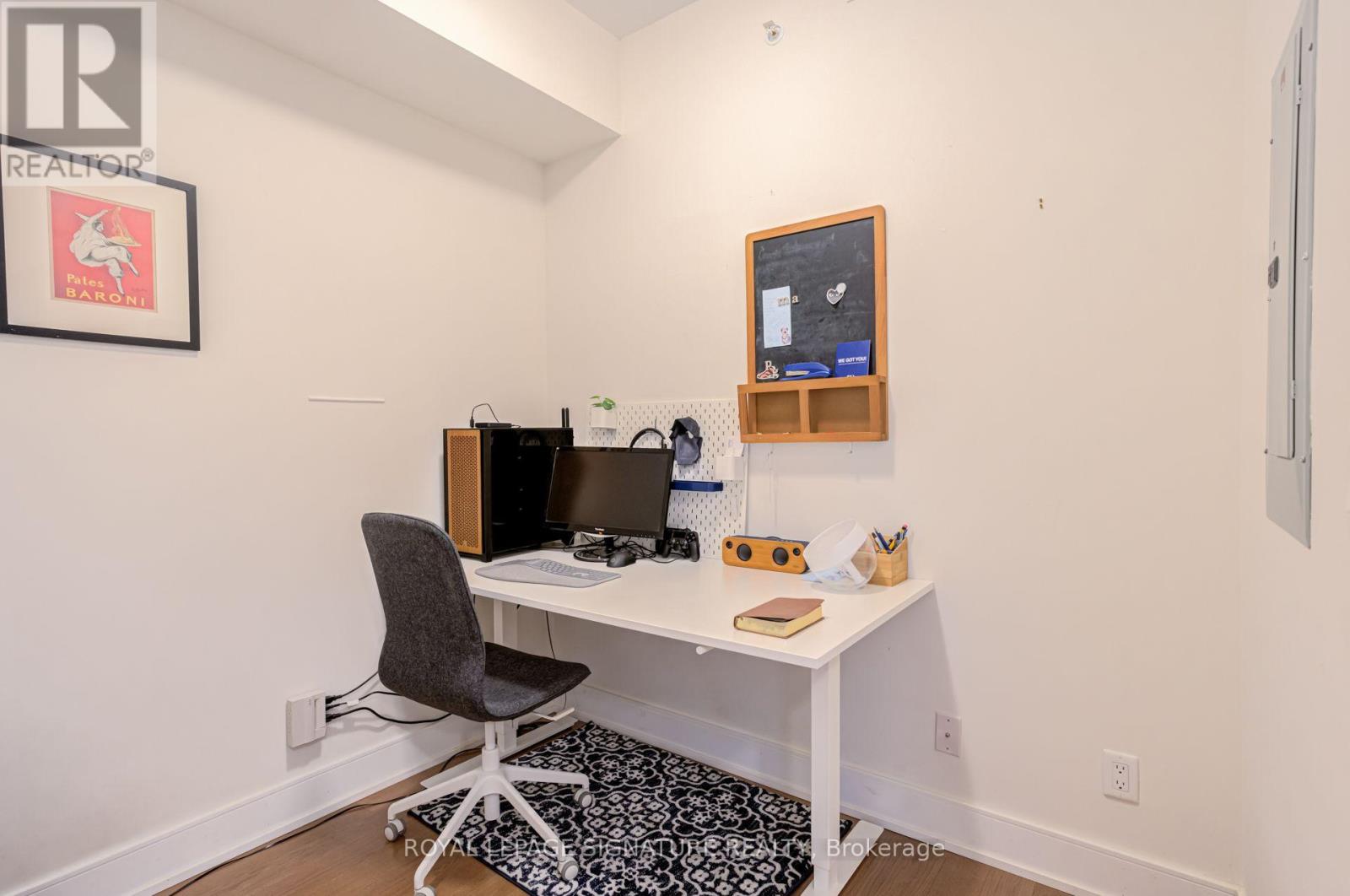#506 144 PARK STREET - Image 18