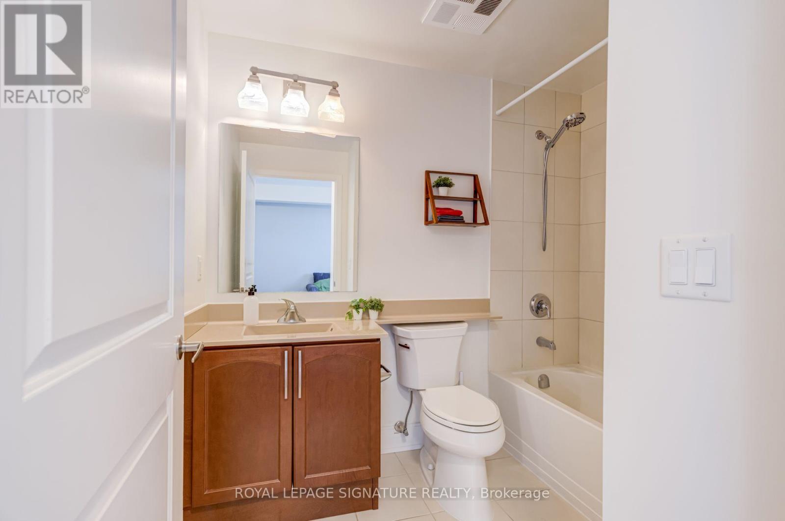 #506 144 PARK STREET - Image 19