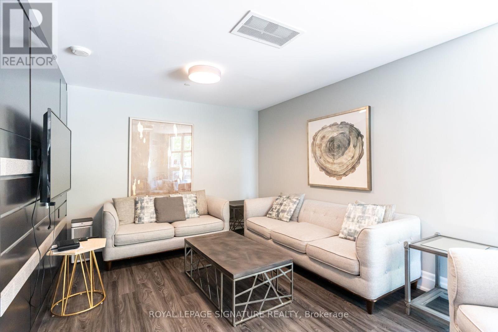 #506 144 PARK STREET - Image 29