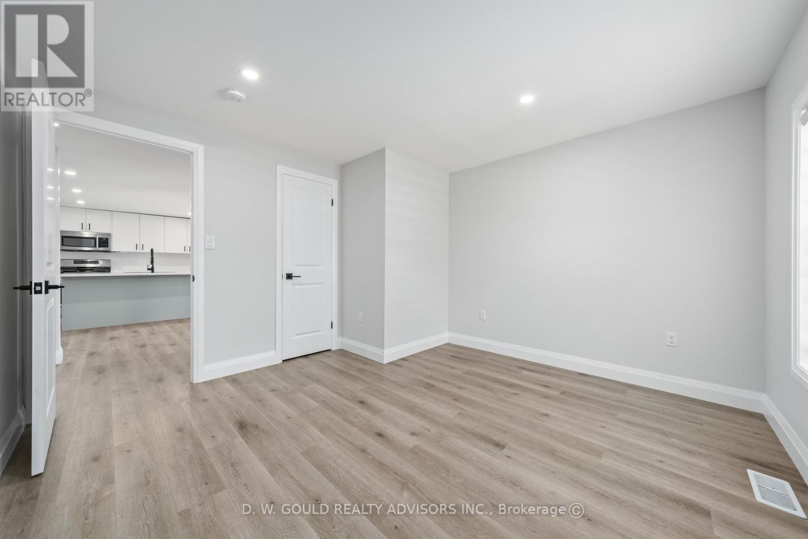 330 WILLIAM STREET - 21