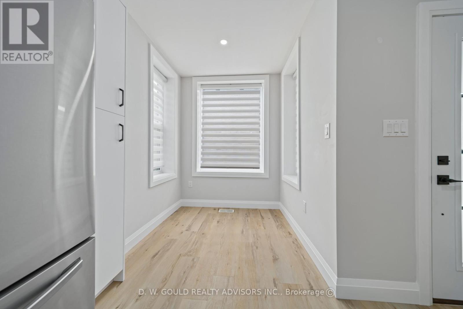 330 WILLIAM STREET - 37