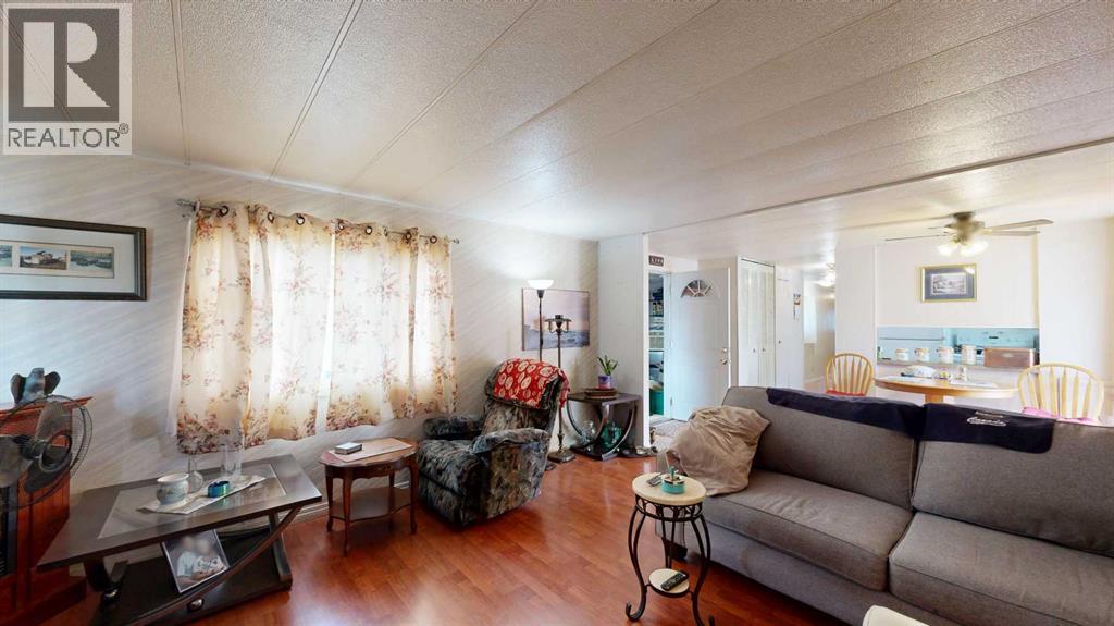 12, 4822 58 Street - photo 3
