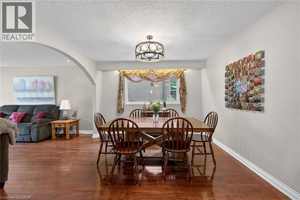 25 INVERNESS Avenue - Image 8