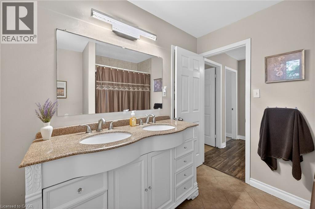 25 INVERNESS Avenue - Image 21