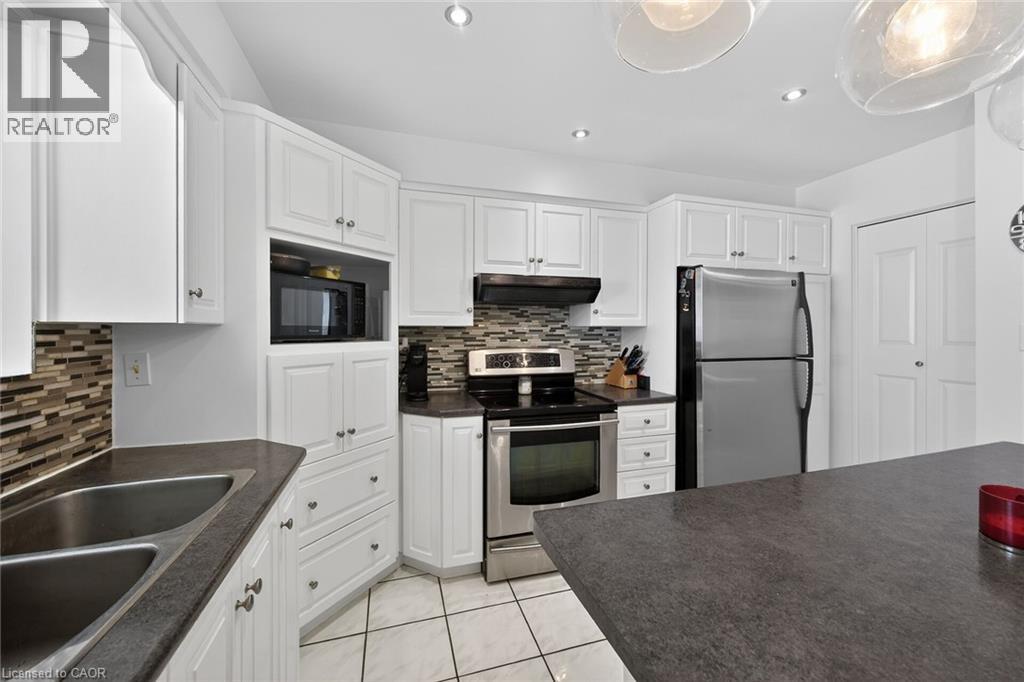 25 INVERNESS Avenue - Image 14