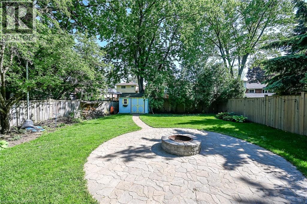 25 INVERNESS Avenue - 41