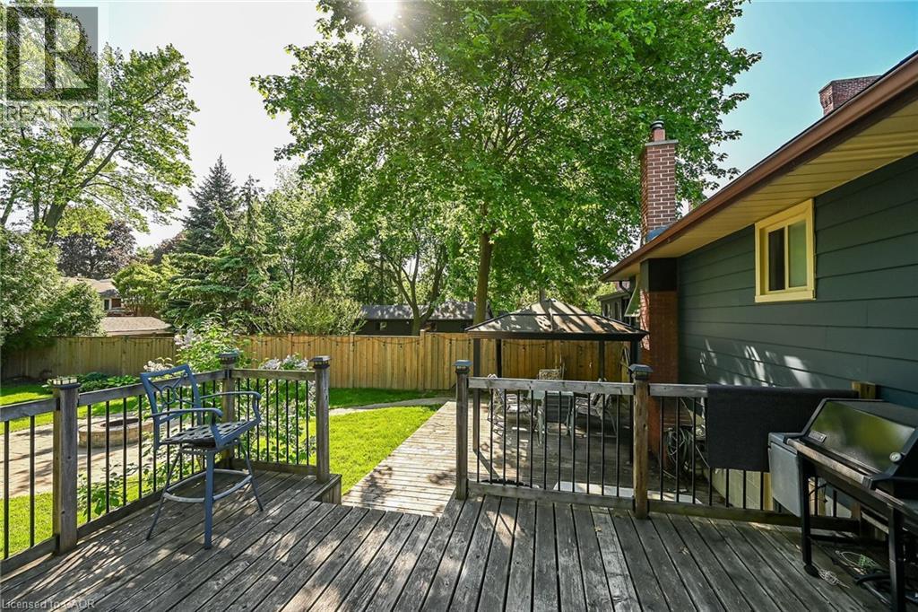 25 INVERNESS Avenue - 43