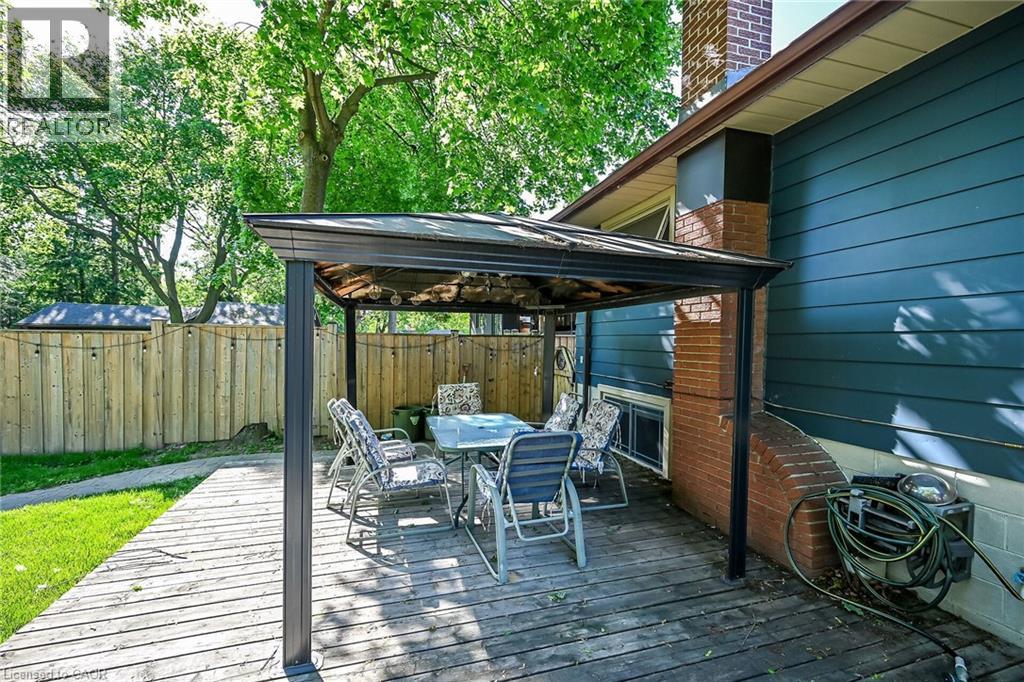 25 INVERNESS Avenue - 42