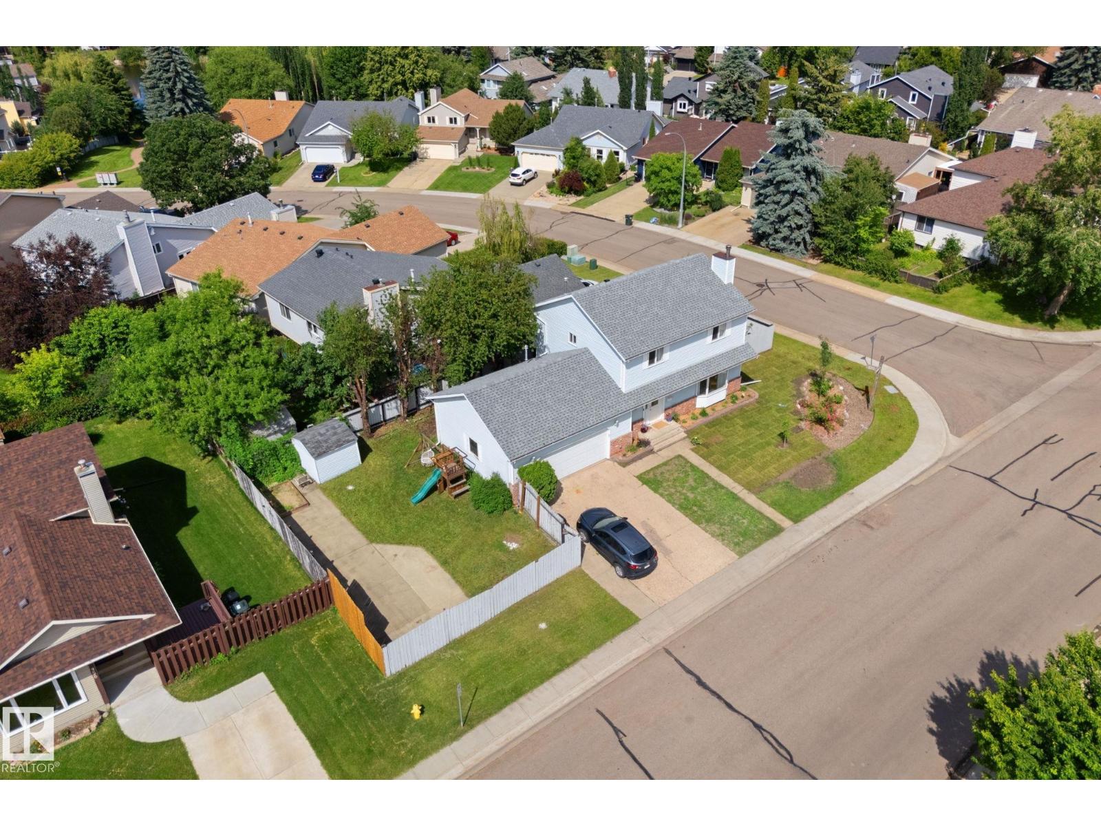 354 VILLAGE DR — photo 54