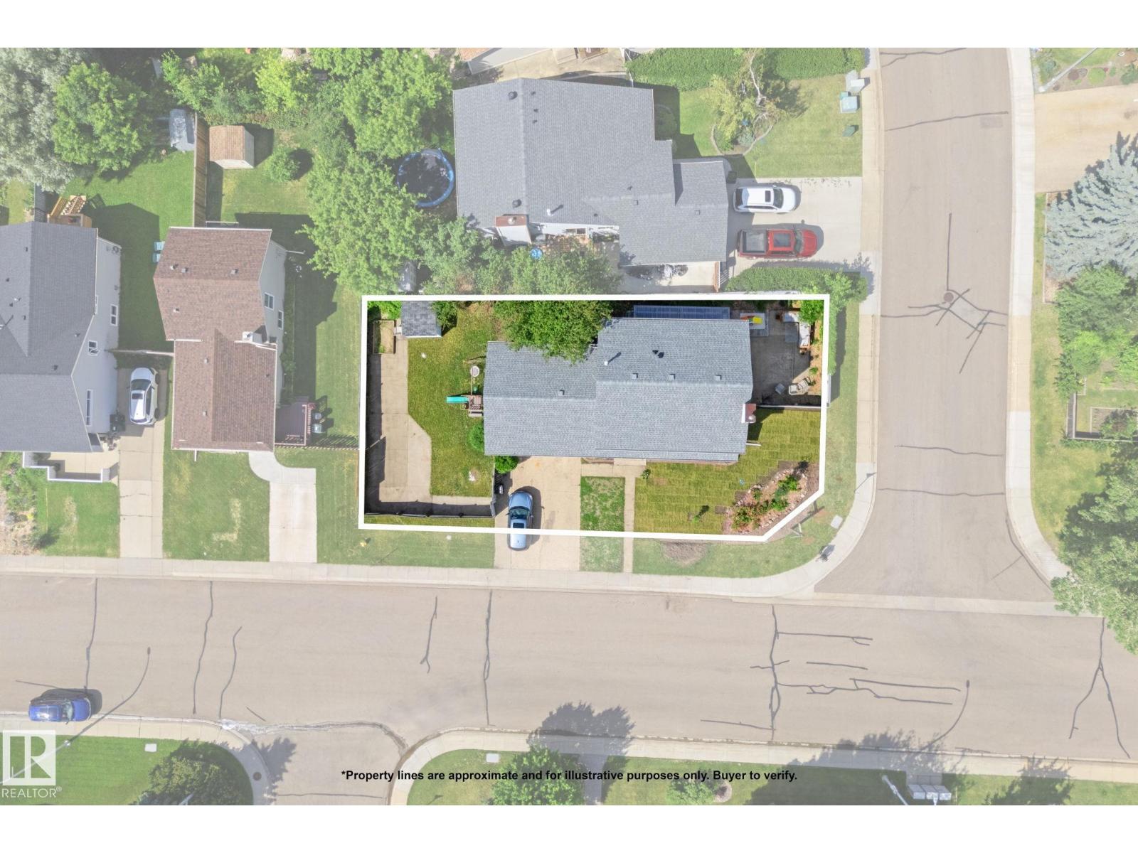 354 VILLAGE DR — photo 56