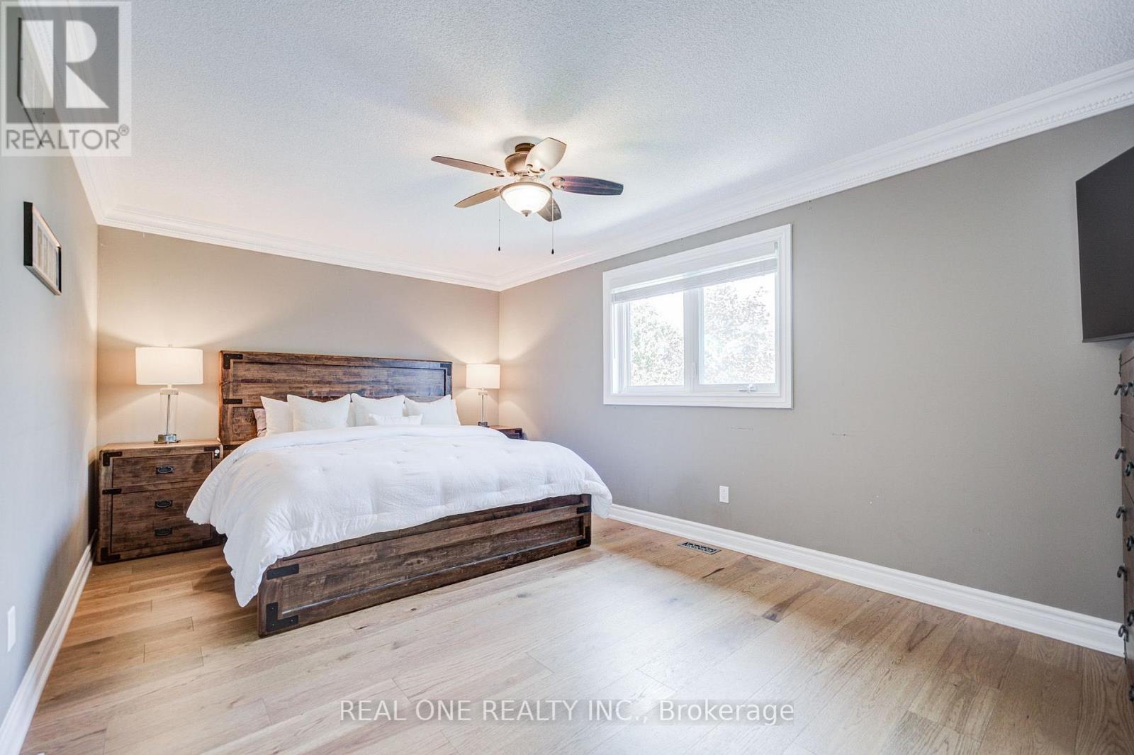 2463 PARKGLEN AVENUE - 26