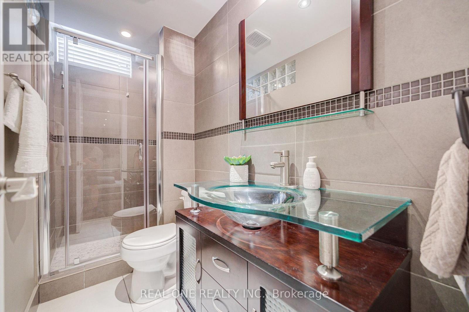 2463 PARKGLEN AVENUE - 43