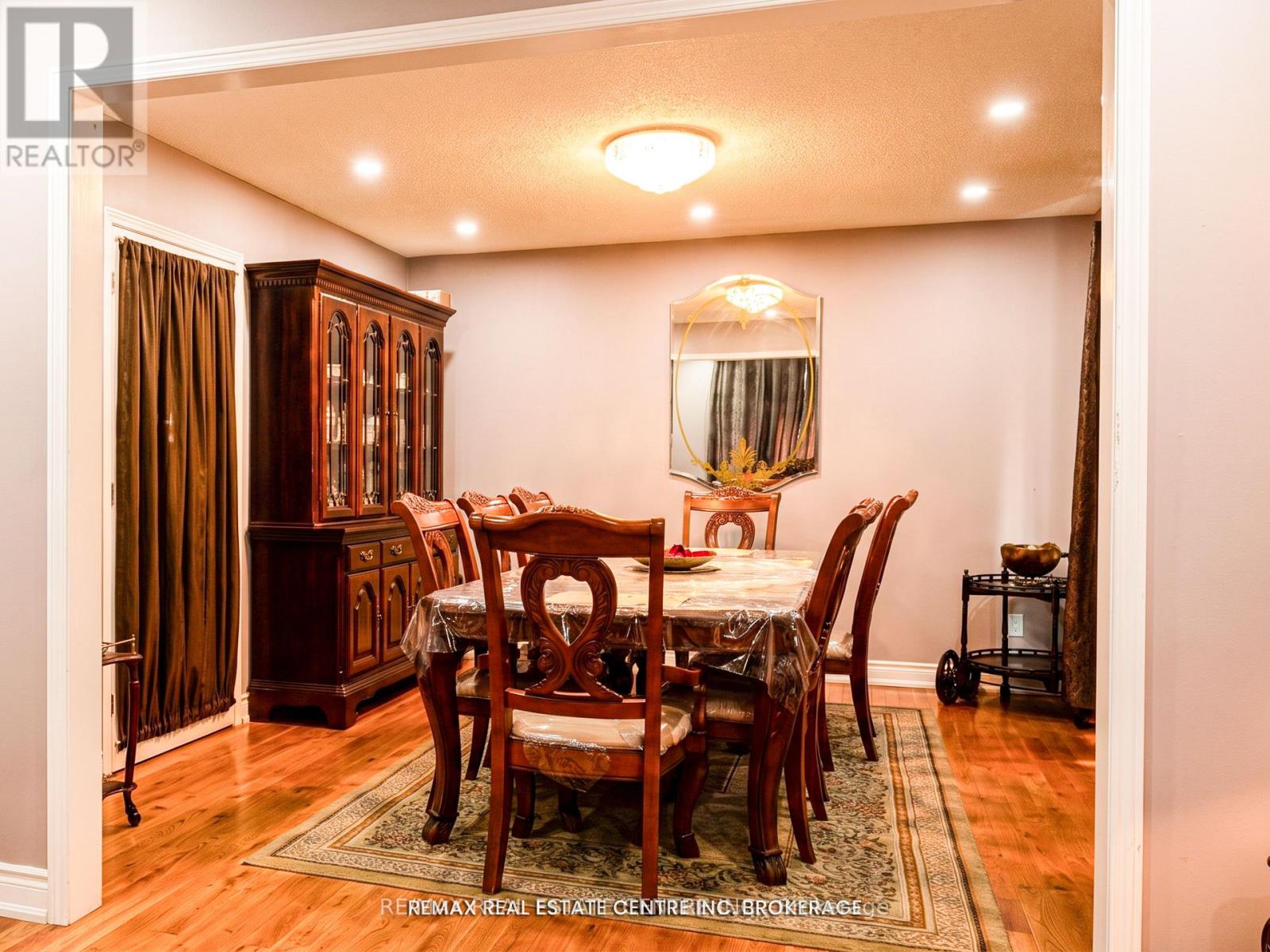 4449 IDLEWILDE CRESCENT - 14