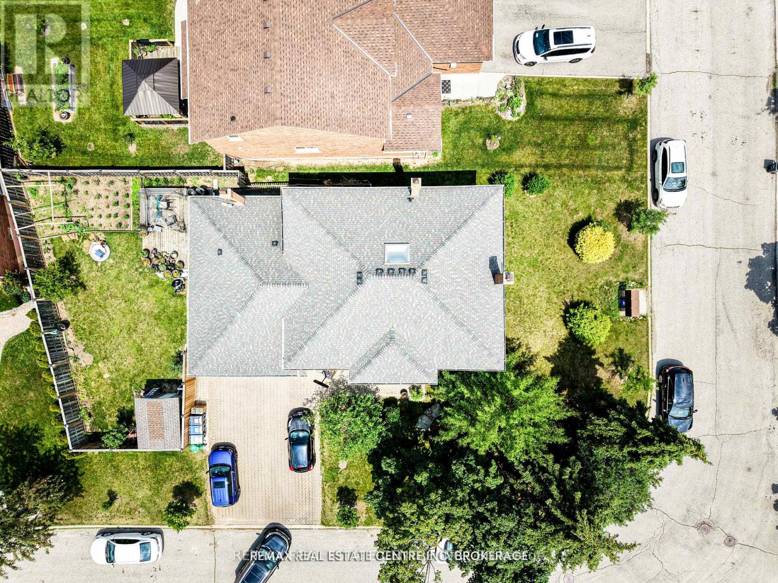 4449 IDLEWILDE CRESCENT - 5
