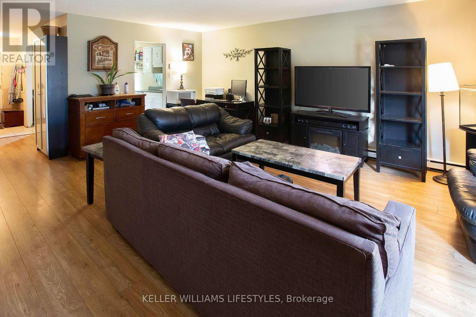 120 MONMORE ROAD - 5