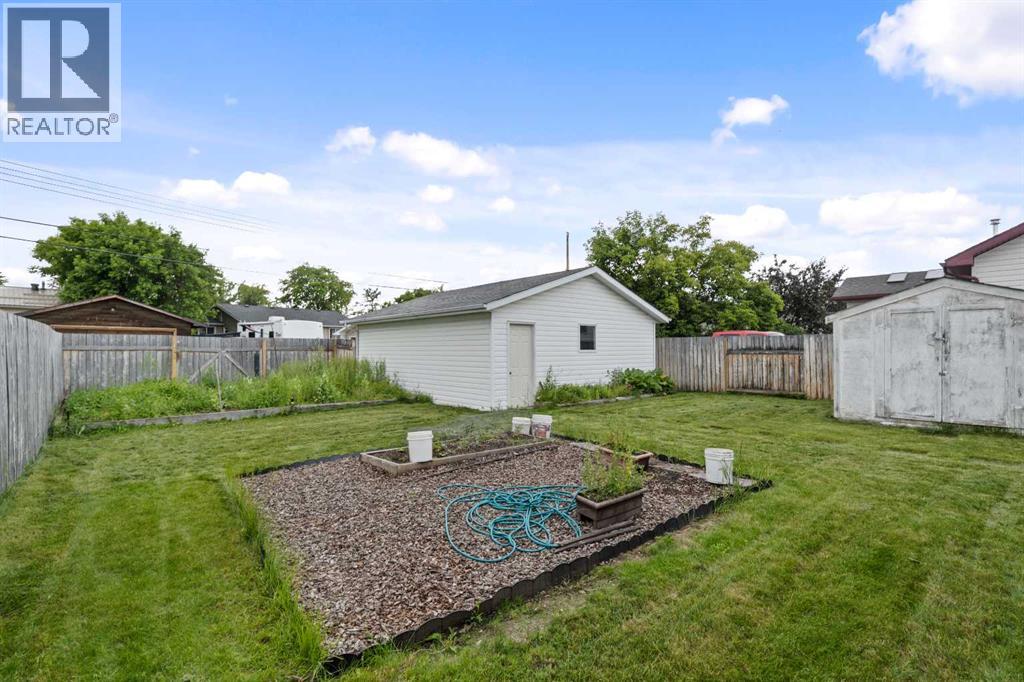38 Stephens Crescent - 5