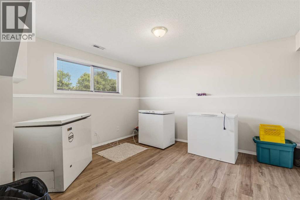 38 Stephens Crescent - 23