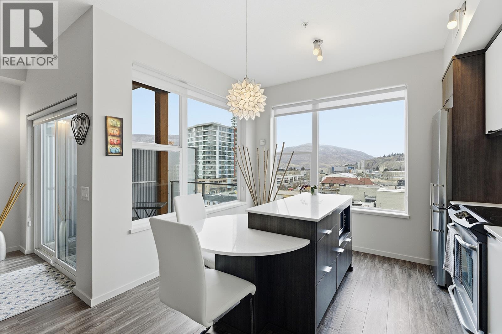 #605 1290 St. Paul Street - 10