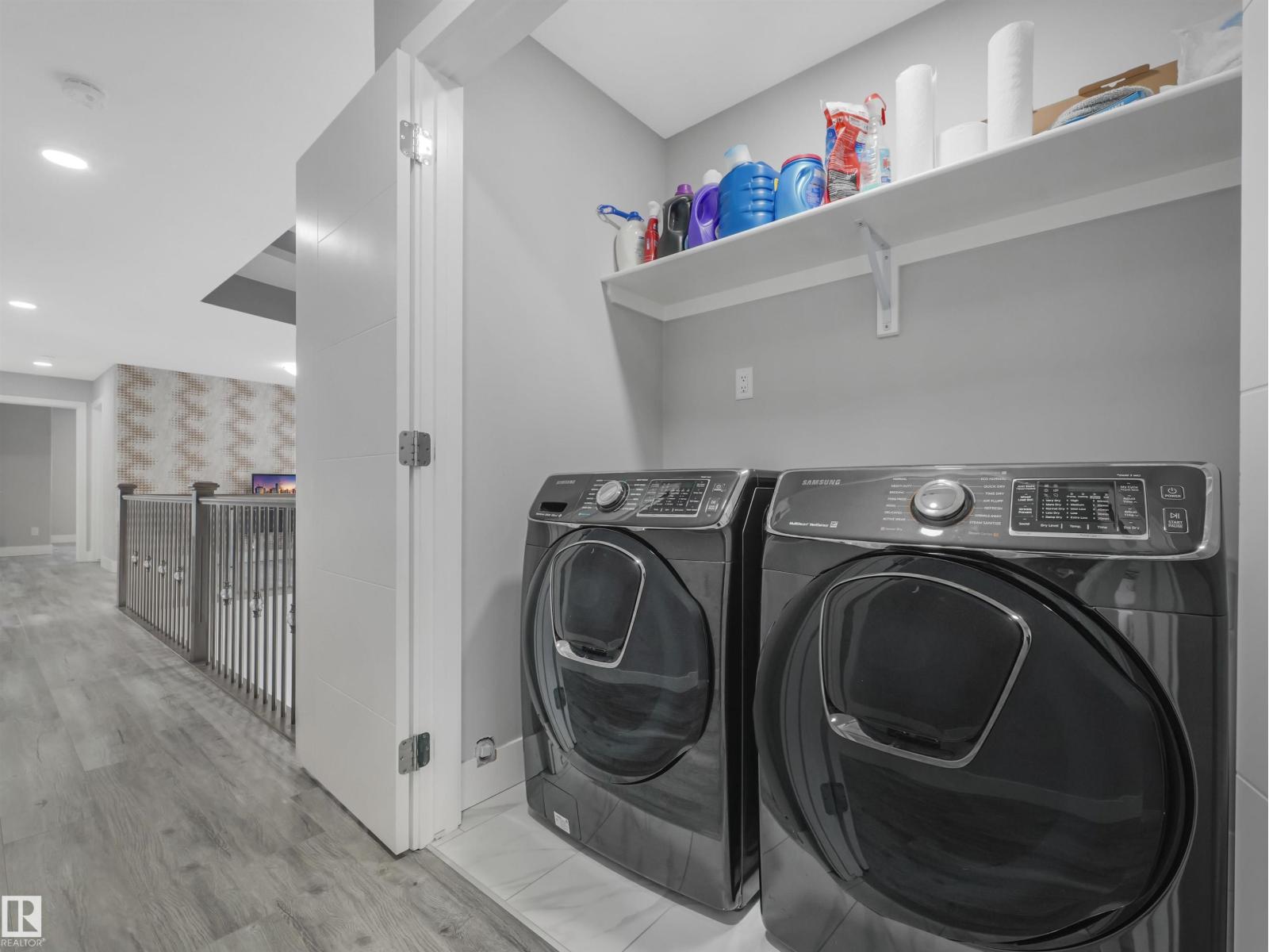 2412 14 AV NW - 29