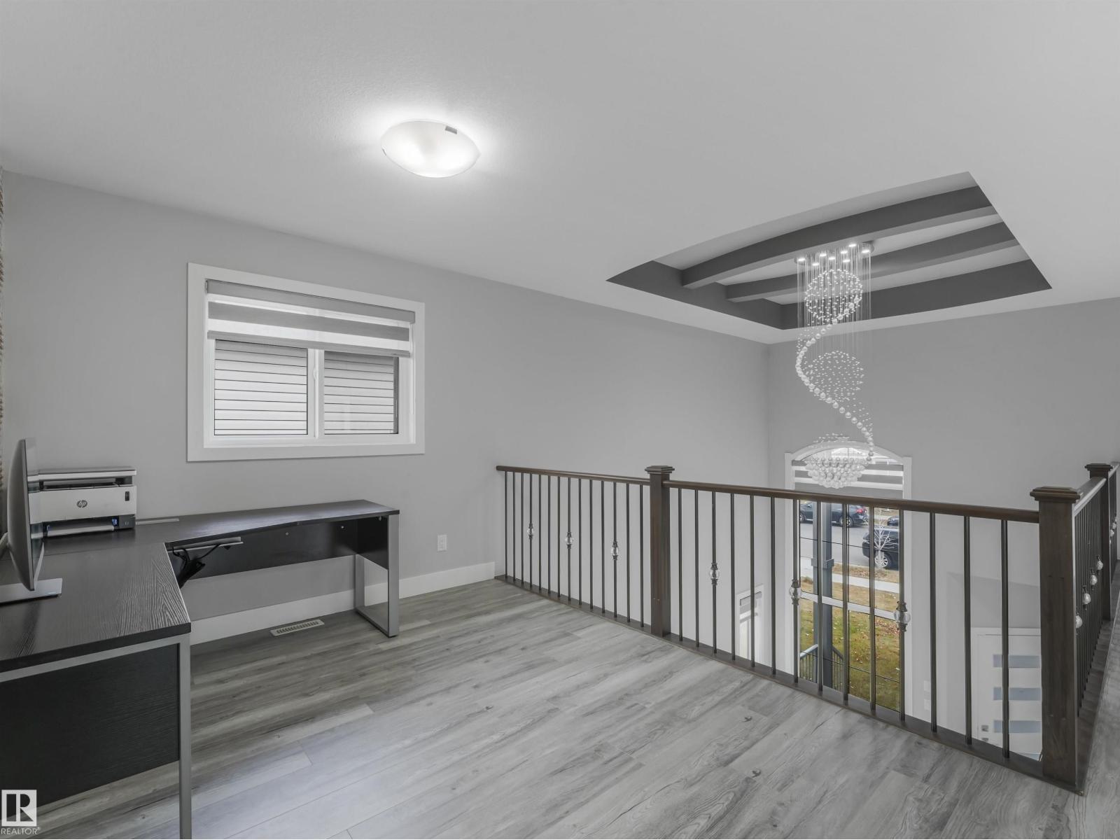 2412 14 AV NW - 27
