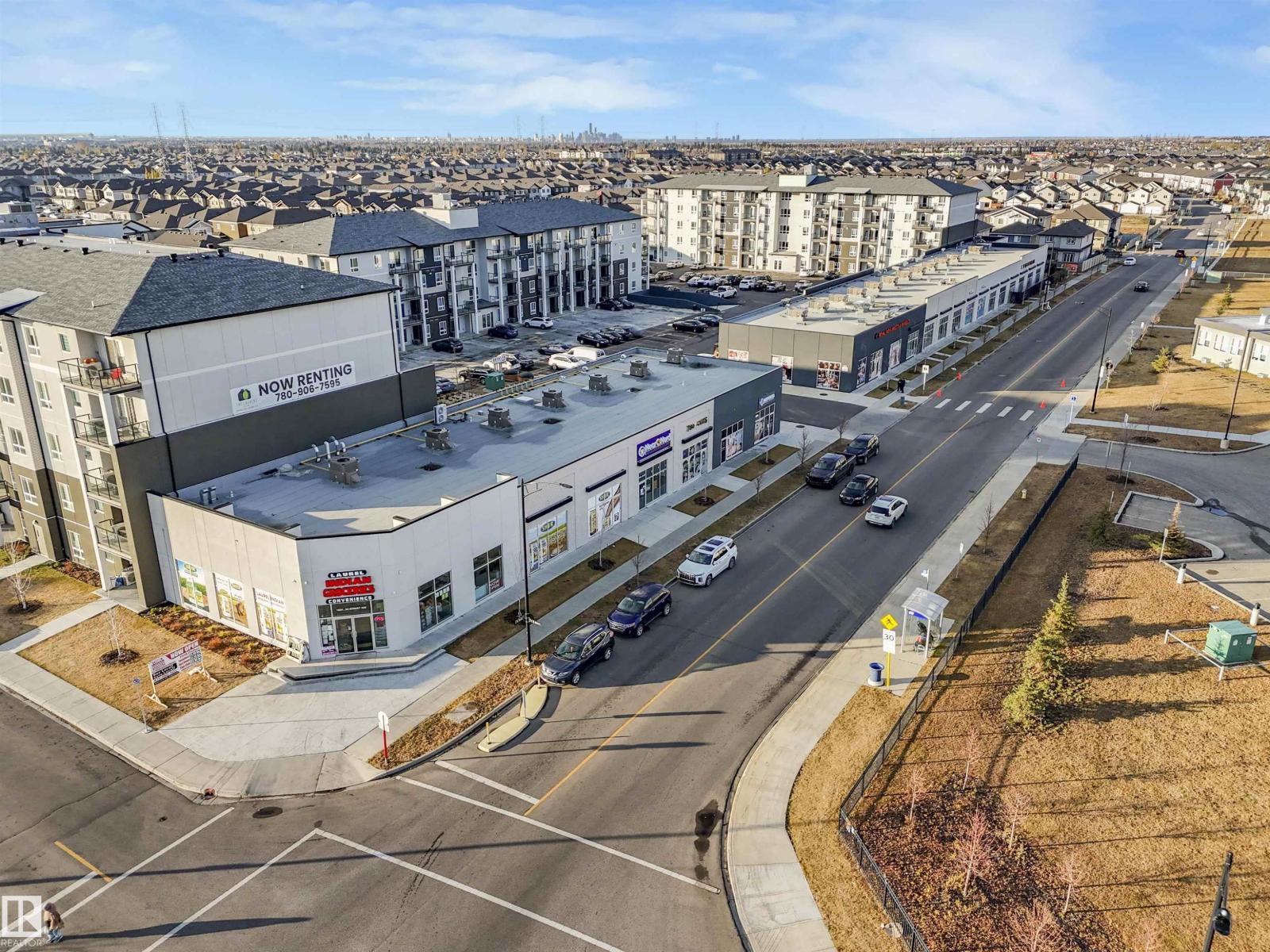 2412 14 AV NW - 57