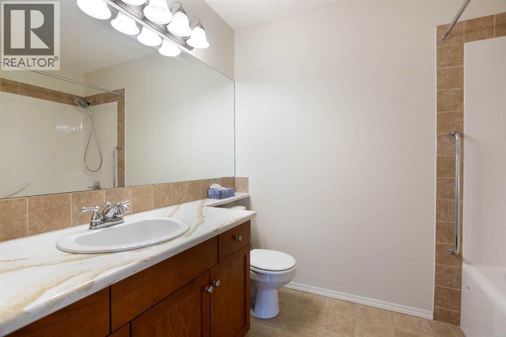 612 Riverside Boulevard NW - 18